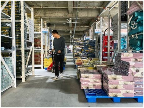 拼多多升級(jí) 新品牌計(jì)劃 5年扶持100個(gè)產(chǎn)業(yè)帶,助力中國制造企業(yè)打造新品牌